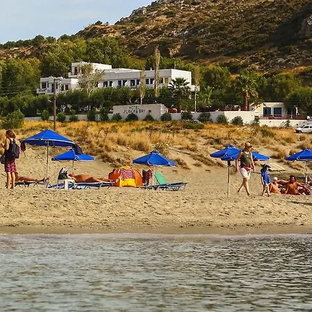 Bay 2* Plakiász